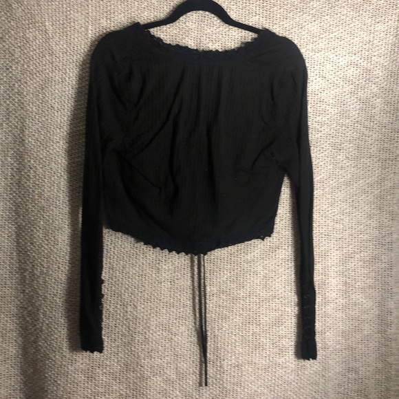 Free People Black Lace Up Long Sleeved Crop Top - Picture 5 of 7
